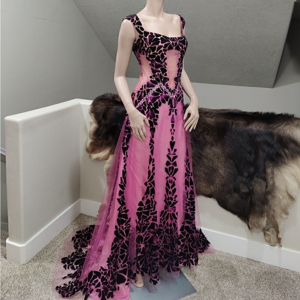 Stunning Silk Purple Gradient Glitter Floral Beaded & Sequined Gown - Picture 4 of 16